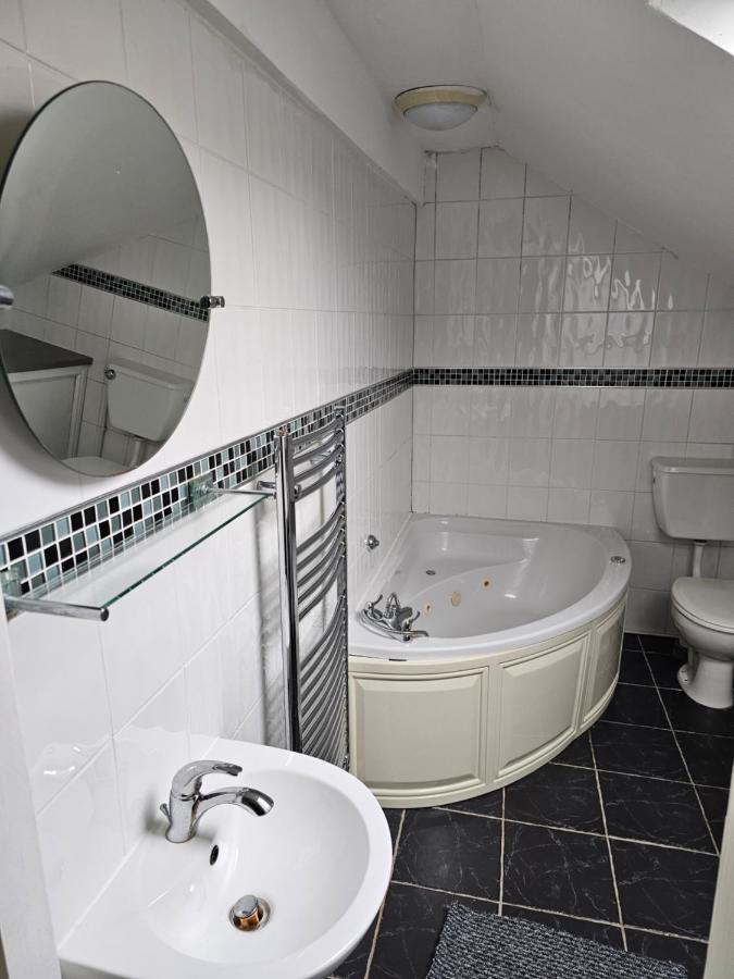 Apartamento Skyline Mansel Swansea Exterior foto